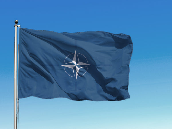 NATO karogs