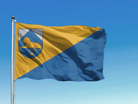 Naukšēnu novada karogs
